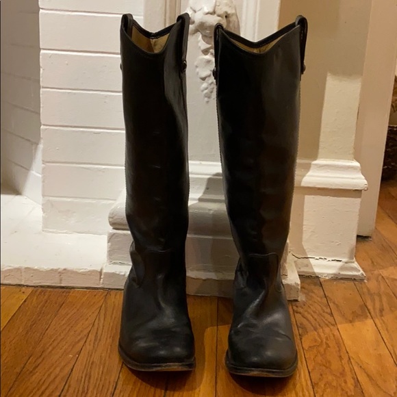Frye Shoes - Frye Black Leather Boots — size 8.5
